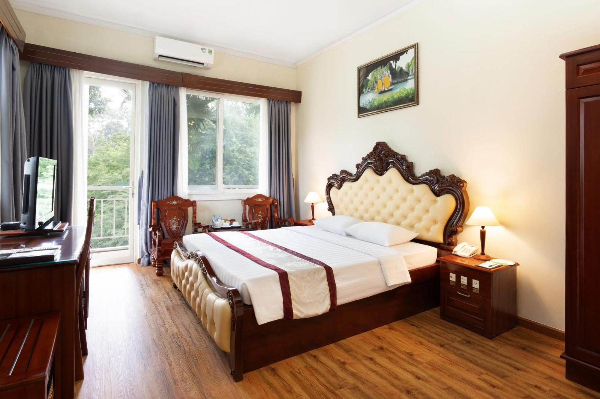 Victory Sai Gon Hotel Ho Chi Minh City Exterior photo