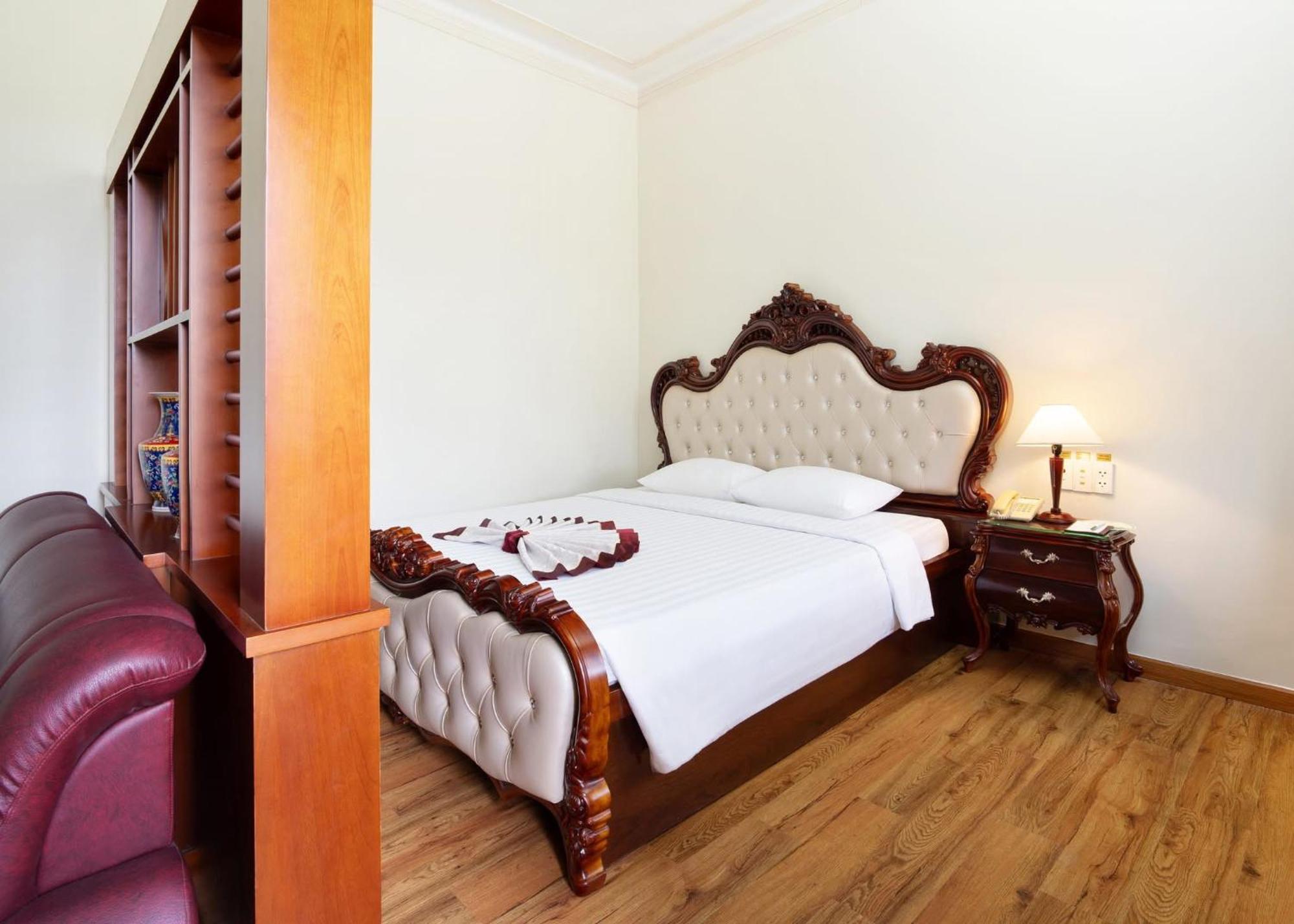 Victory Sai Gon Hotel Ho Chi Minh City Exterior photo